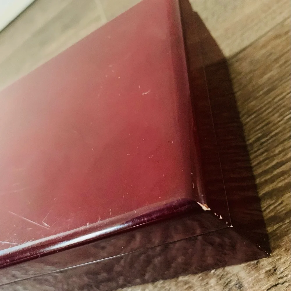 Jewelry box with a mirror